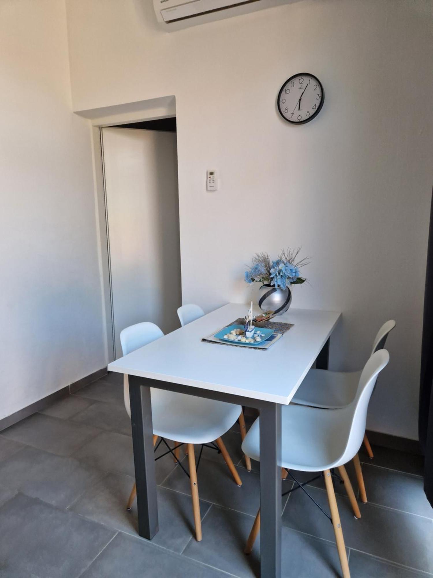 Aurelia Apartments, Vir Exteriér fotografie