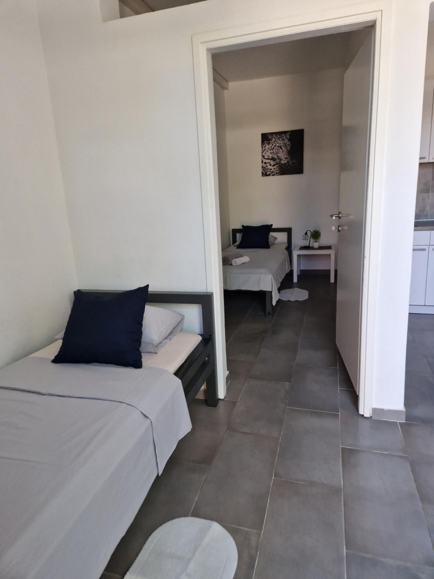 Aurelia Apartments, Vir Exteriér fotografie