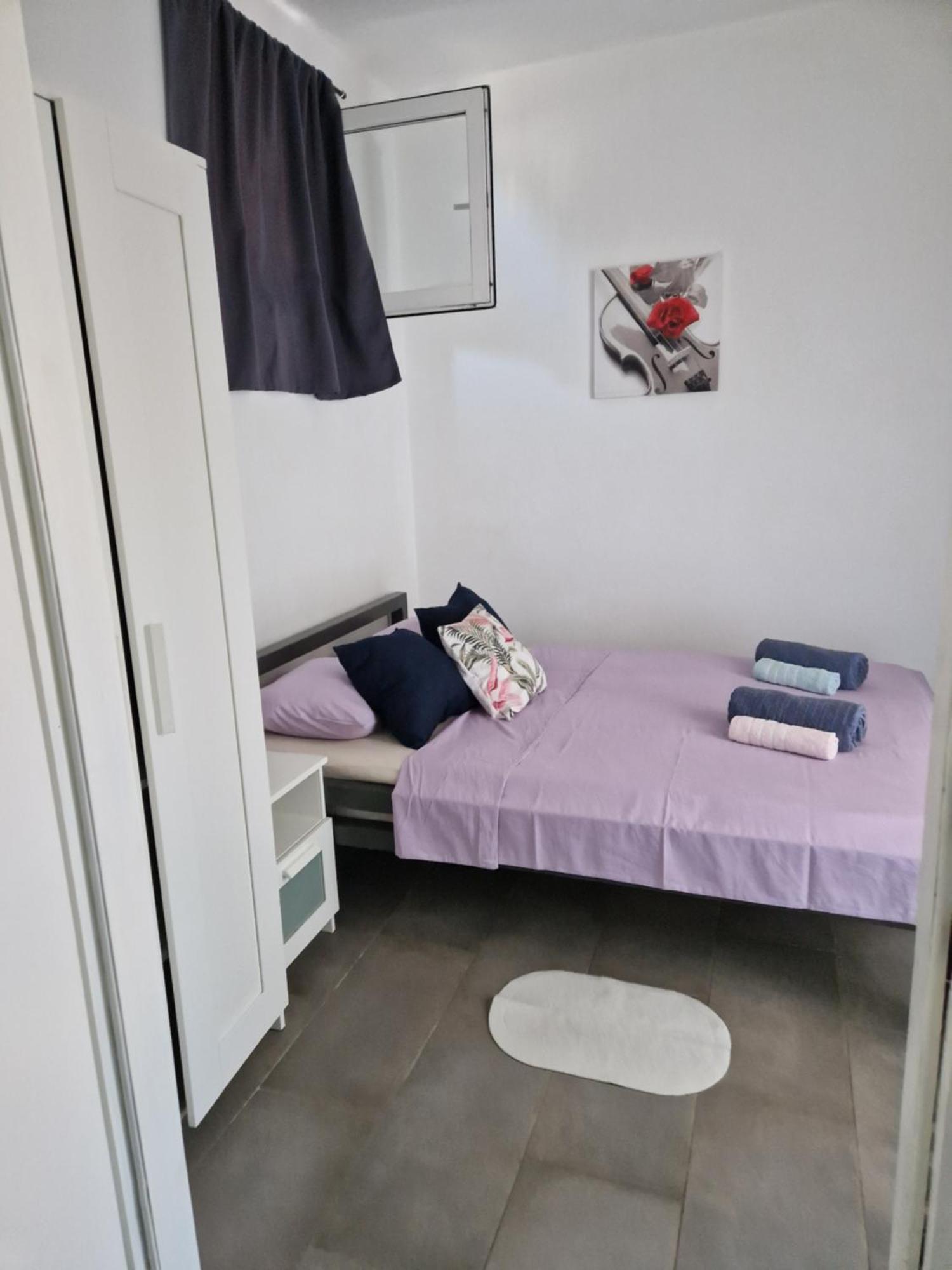 Aurelia Apartments, Vir Exteriér fotografie